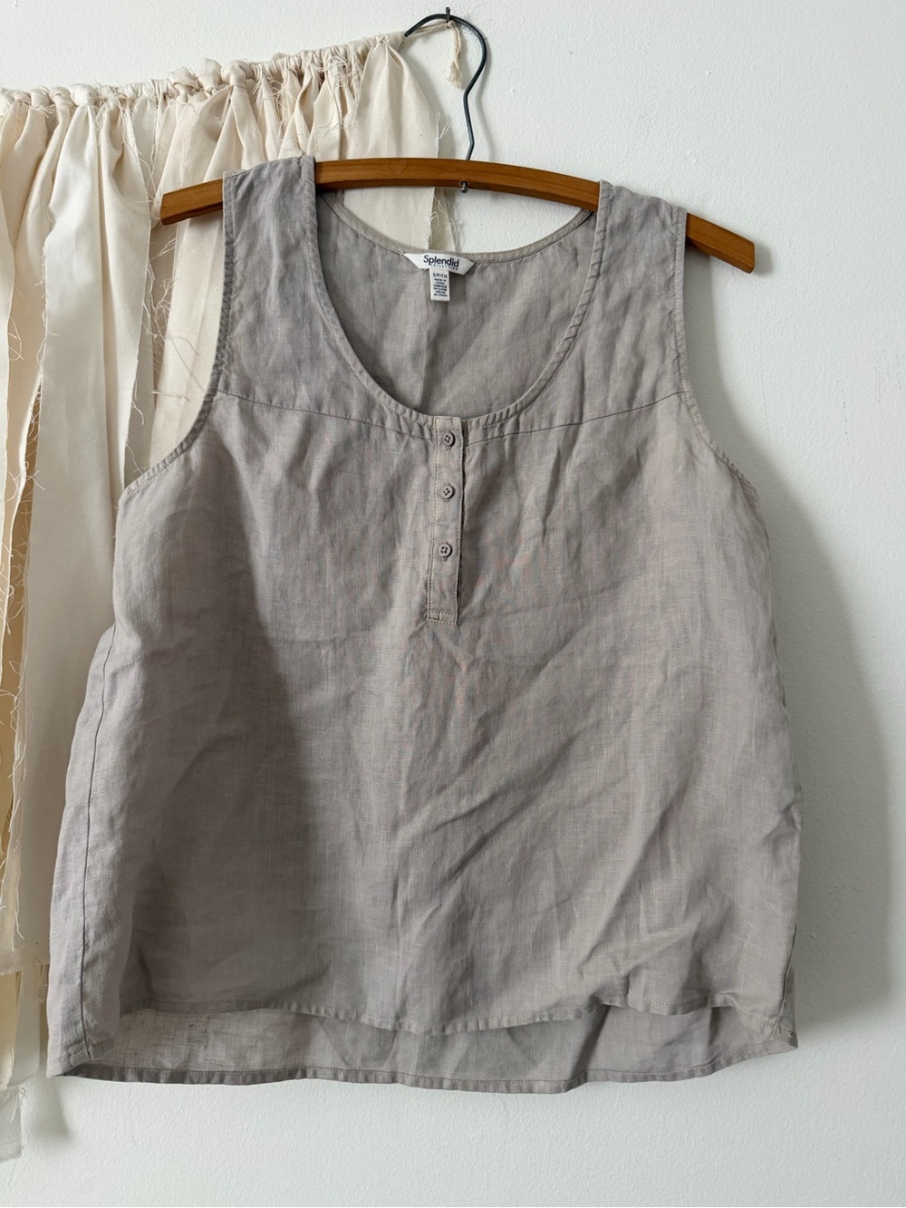 Splendid Stella Linen Henley Tank NWOT